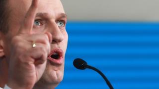 Алексей Навальный на собрании сторонников