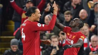 Van Dijk na Mane