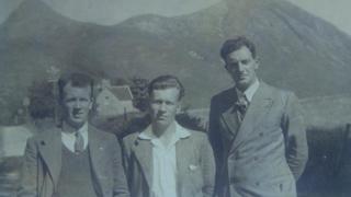 Laoich Bhaile a' Chaolais.