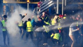 Акция протеста во Франции