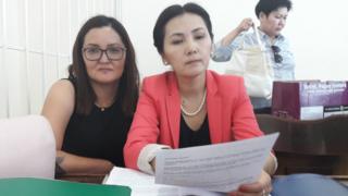Адвокат сотту кайсы күндөрү өткөрүү боюнча "жогору жактын" катын көрүшкөнүн айтты