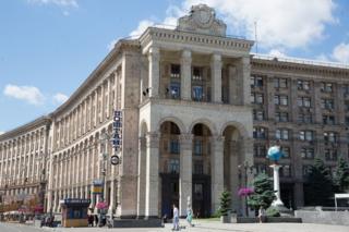Киев. Так выглядит Главпочтамт сегодня
