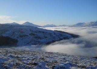 Glen Ogle looking West to the Strathfillan hills.
