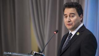 Eski ekonomi bakanı Ali Babacan