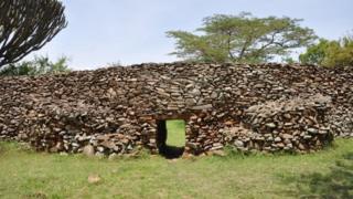   Enclosure kochieng at the archaeological site of Thimlich Ohinga in Kenya 