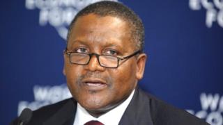 Dangote, l'Africain le plus riche avec une fortune évaluée à 11,1 milliards de dollars, convoite l'équipe depuis les années 1980, date à laquelle il a commencé à la supporter.