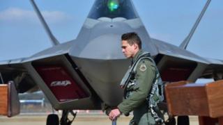Abo bantu bararondeye kumenya amabanga ya F-22