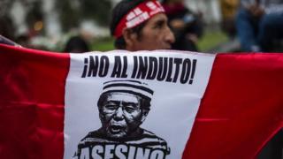 Manifestante contra el indulto.