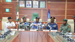 Military oga dem