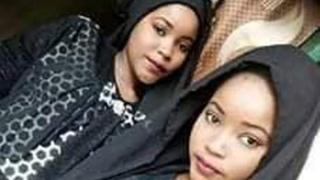 Ubwo bashimutwaga, aba bakobwa b'impanga bari bagiye gusura mubyara wabo ngo bamwereke amakanzu bateganyaga kwambara bombi mu bukwe bwabo