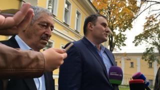 хадисов и садаханов