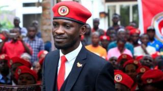 Bobi Wine alikuwa akijiandaa katika studio yake ya muziki wakati polisi walipotangaza kufutwa kwa tamasha hilo.