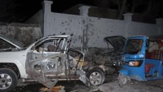 Washambuliaji wawili waliuawa na mmoja akakamatwa, polisi wa Somalia wamesema
