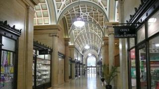 Holt's Arcade