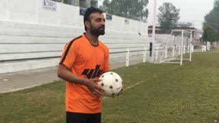 ਰਾਜਿੰਦਰ ਸਿੰਘ ਨੇ ਨਸ਼ੇ ਤੋਂ ਪਰੇ ਹੋ ਕੇ ਫੁੱਟਬਾਲ ਵੱਲ ਧਿਆਨ ਲਗਾਇਆ