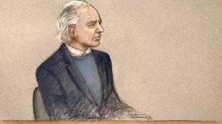 Судебный набросок Джулиана Ассанжа на слушании его дела об экстрадиции в Вестминстерском мировом суде