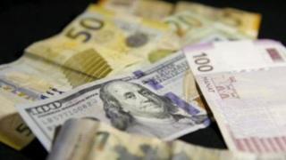 manat-dollar