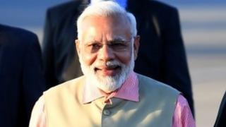 नरेंद्र मोदी
