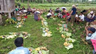 ဘိုးဘိုးကြီးနတ်ကြီးတင်ပွဲကို ဝါဝင်ကာလမှာ ကျင်းပလေ့ရှိ