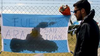 Homenagens - submarino