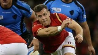 Gareth Davies