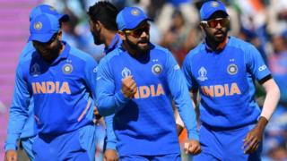 இந்தியா நேர்த்தியான பந்துவீச்சு; ஆப்கானிஸ்தான் தடுமாற்றம்