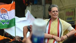 सोनिया गांधी, कांग्रेस