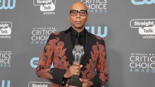 RuPaul на премии «Выбор критиков»