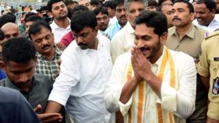 వైఎస్సార్ కాంగ్రెస్ పార్టీ అధ్యక్షుడు జగన్మోహనరెడ్డి