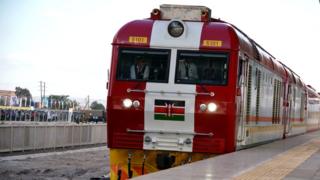 Reli ya kisasa ya SGR nchini Kenya iliyozinduliwa ilikuwa ni matokeo ya maafikiano kati ya Serikali ya Kenya na China ambapo China ilifadhili asilimia 80 na Kenya ikafadhili asilimia 20 iliyobaki.