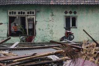 Tsunami Selat Sunda