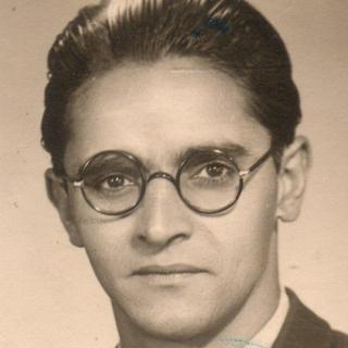انور خامه ای