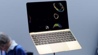 Apple yaongeza bei ya laptopu na kompyuta zake