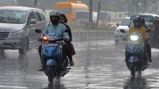 મુંબઈમાં વરસાદની તસવીર