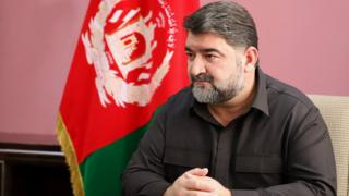 جلیلي وایي، که په ټاکنو کې بریالی شي، نو د افغانستان د ټولو ښوونکو تنخوا به تر ۷۰ زرو افغانیو ورسوي