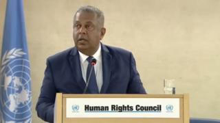 අමාත්ය මංගල සමරවීර