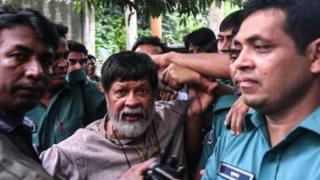 পুলিশ হেফাজতে শহিদুল আলম।