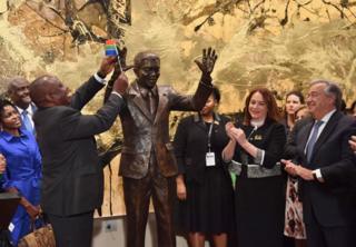 South Africa's President Cyril Ramaphosa, UN General Assembly President Maria Fernanda Espinosa and Secretary-General of the United Nations Antonio Guterres attend the unveiling ceremony of the Nelson Mandela statue from the Republic of South Africa on September 24, 2018 at the United Nations in New York.