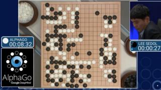 AlphaGo побеждает человека Го мастер