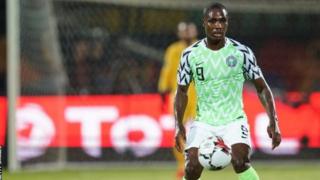 Odion Ighalo afanya mazoezi pekee Manchester