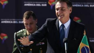 Jair Bolsonaro em viagem ao Chile