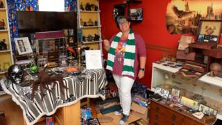 Tracey Nichol-Lewis
