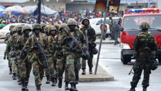 Des soldats de l'armée libérienne en exercice en 2016