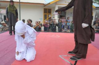 hukum cambuk