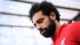 Mohamed Salah souffre d'une "commotion cérébrale" et "ne sera pas autorisé à jouer" contre le FC Barcelone.