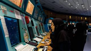 مرکز کنترل پرواز