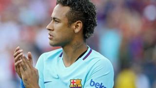 Neymar aturuka mu gihugu ca Brésil