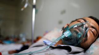 సానాలో ఓ కలరా బాధితుడు