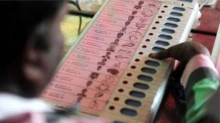 ఈవీఎంలు దొరికాయా