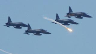 ภาพเครื่องบิน F-5E/F